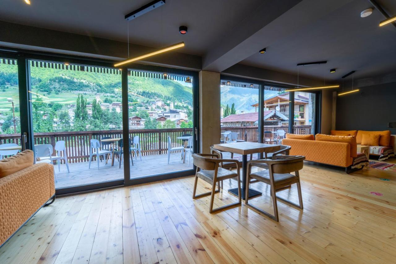Hotel Lahili Μέστια Εξωτερικό φωτογραφία