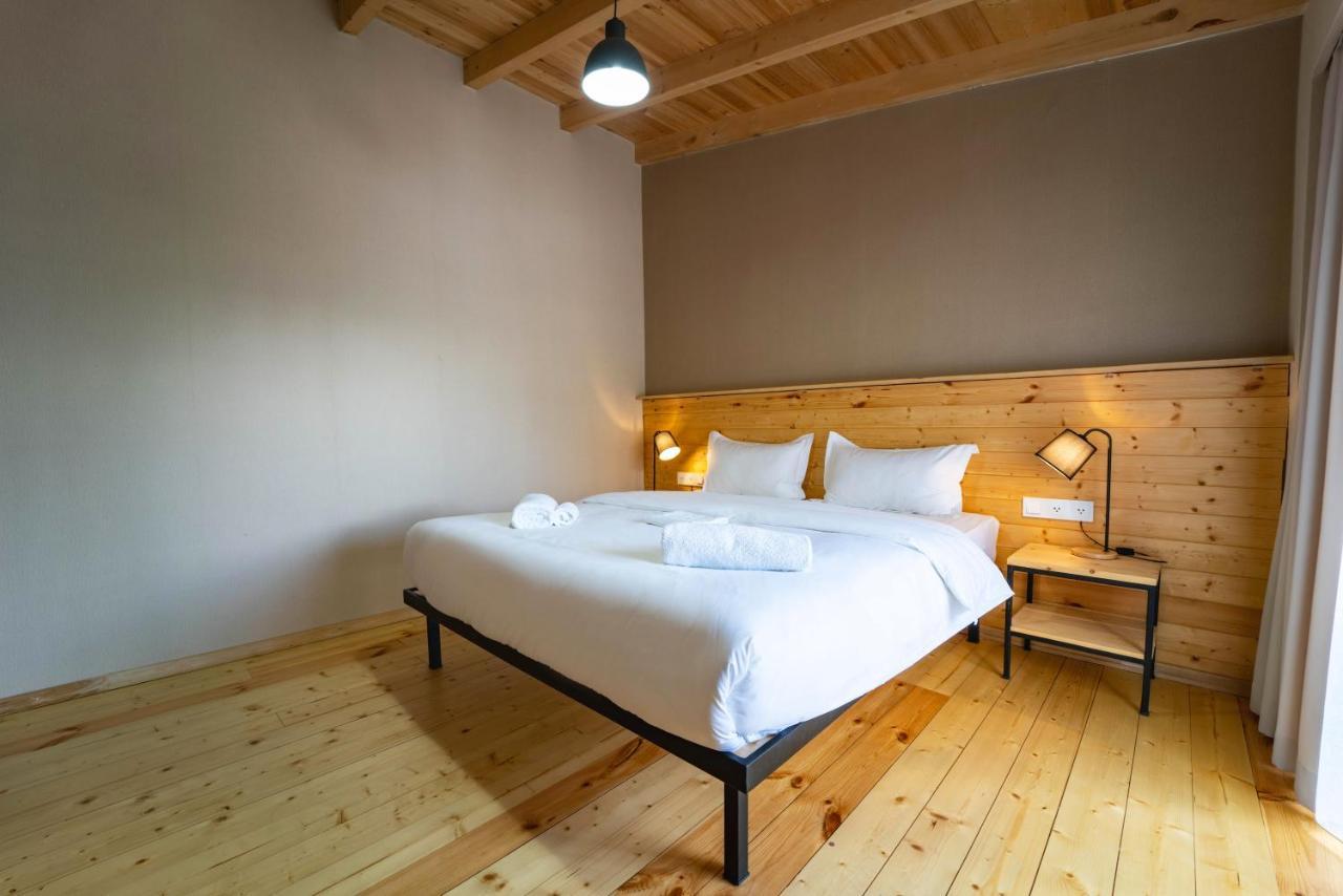 Hotel Lahili Μέστια Εξωτερικό φωτογραφία