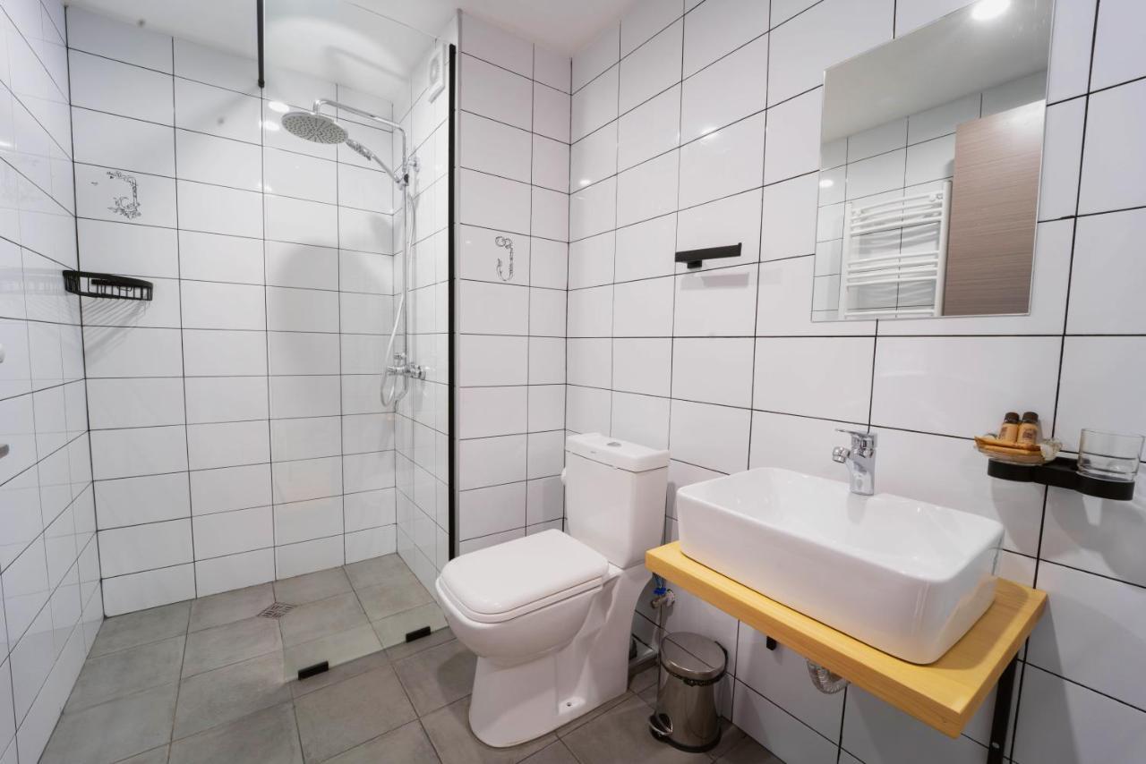 Hotel Lahili Μέστια Εξωτερικό φωτογραφία
