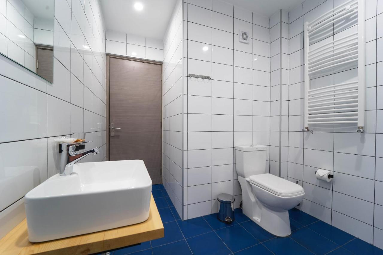 Hotel Lahili Μέστια Εξωτερικό φωτογραφία